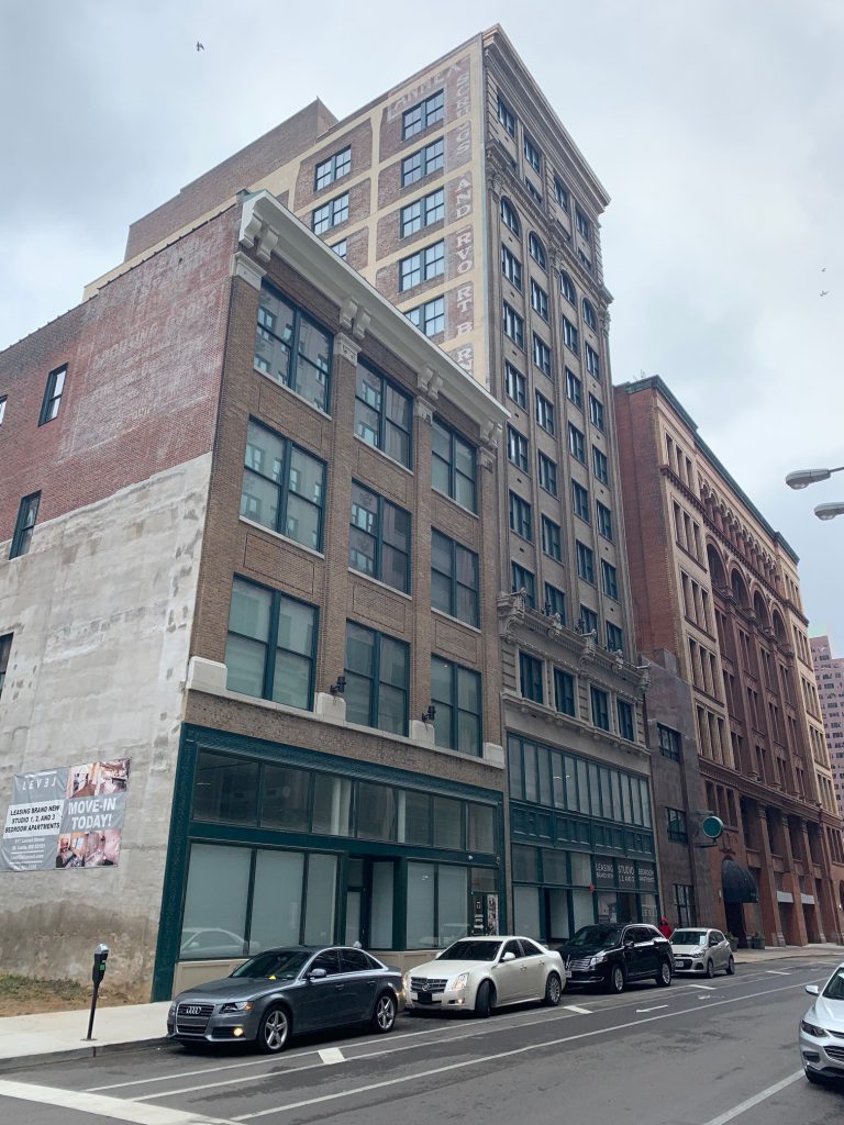  12 000 000 St Louis MO 88 Unit Multifamily Refinance Knighthead 